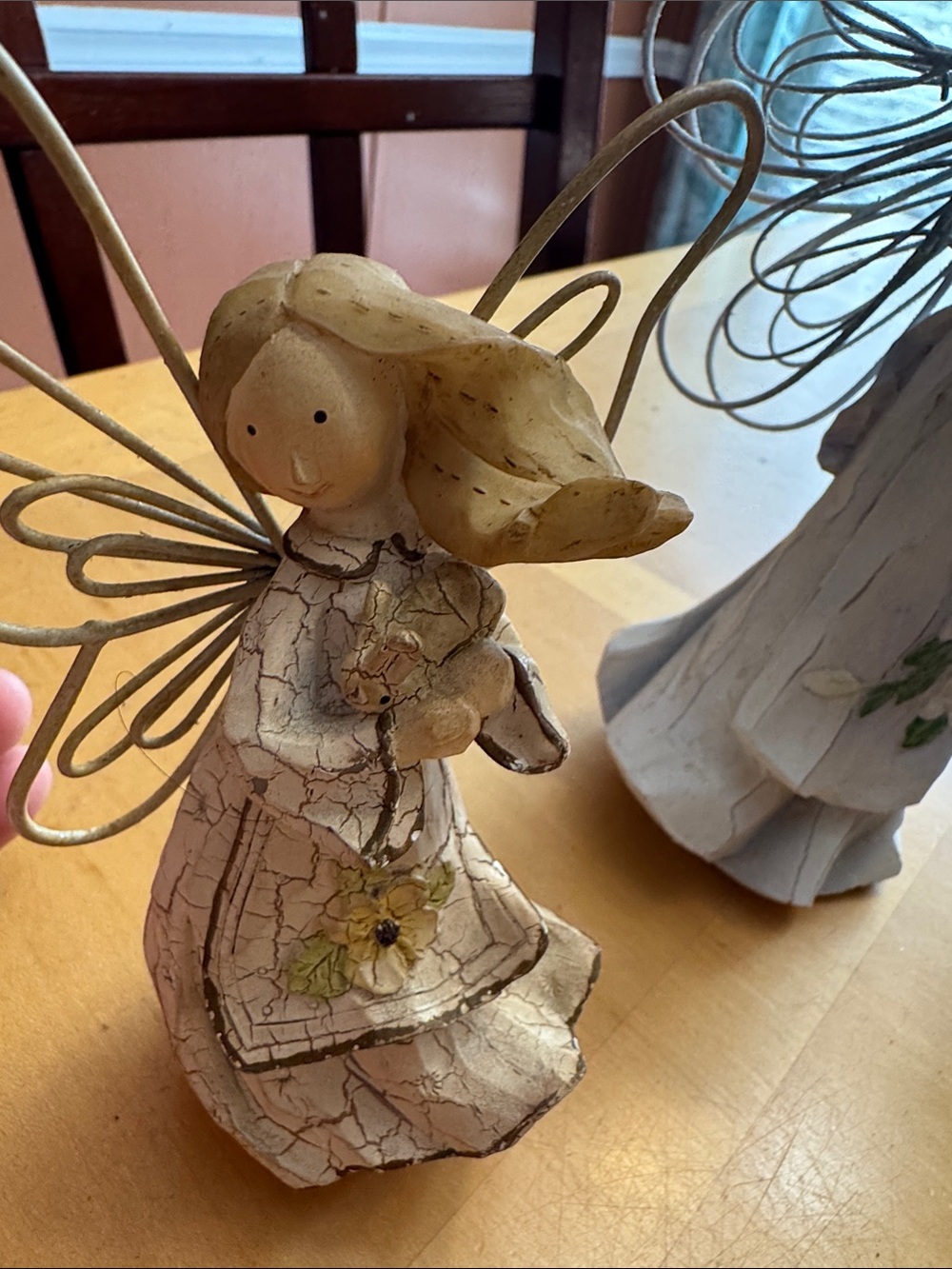 Set of Four Angel Figurine in White, Cream, Gray & Red - Picture 11 of 15